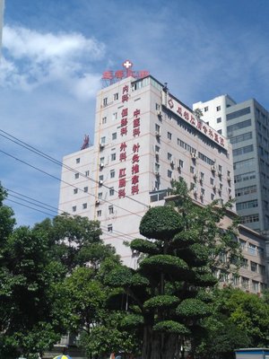 成都肛肠医院治疗便秘