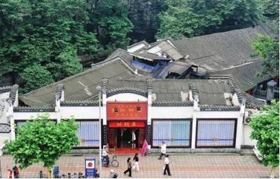 成都味道，味道成都——三洞桥邹鲢鱼